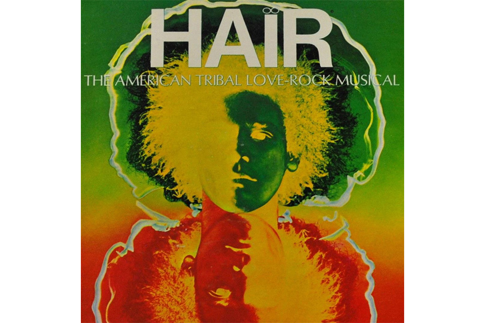ミュージカル『ヘアー』の作曲家ガルト・マクダーモットが89歳で死去