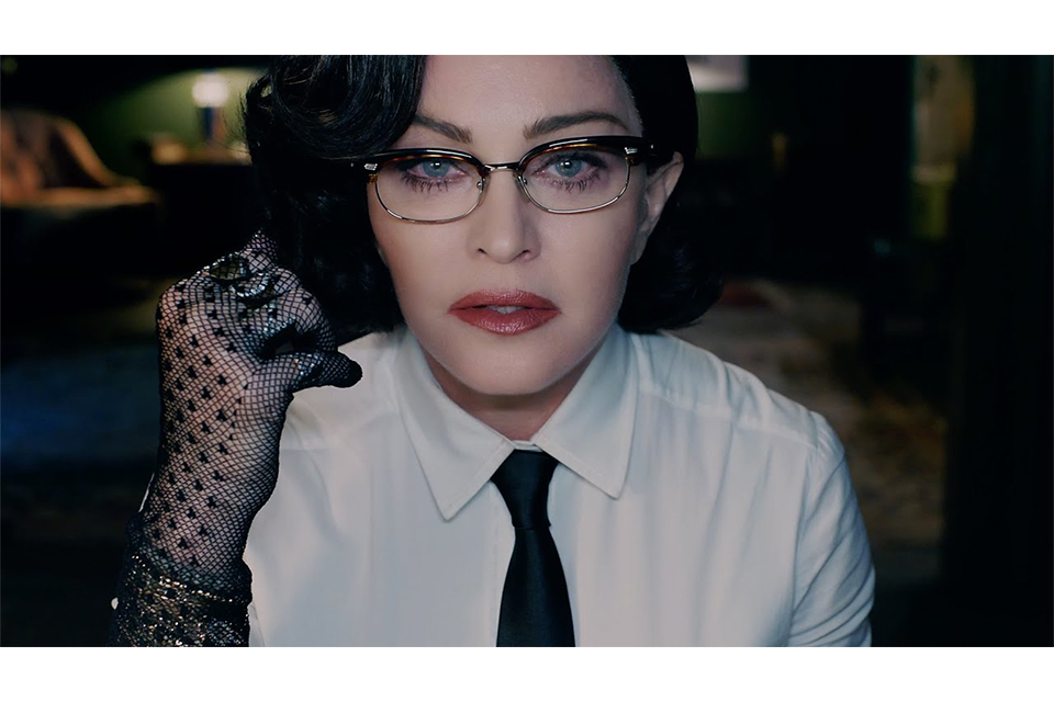 マドンナが「God Control」のミュージック・ビデオを公開
