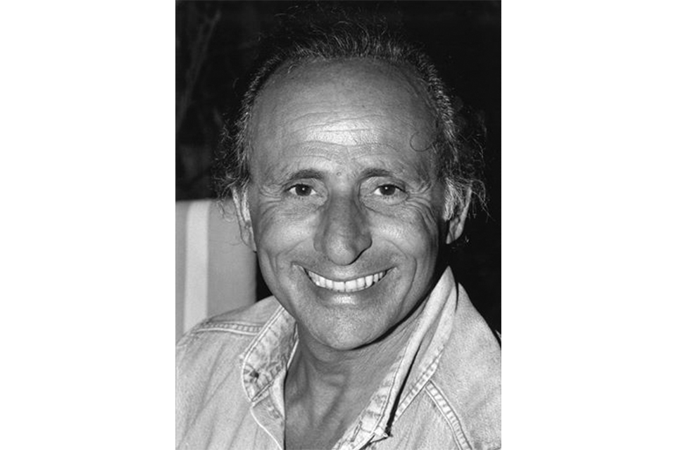 ヴィレッジ・ピープルの共同クリエイター、アンリ・ベロロが82歳で死去