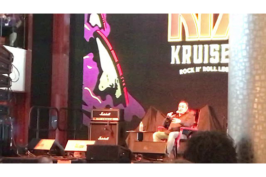 KISSの最終公演に元メンバーが参加？