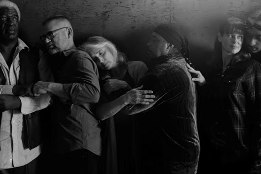 レニー・クラヴィッツ、人権擁護のミュージック・ビデオ「Here to Love」公開