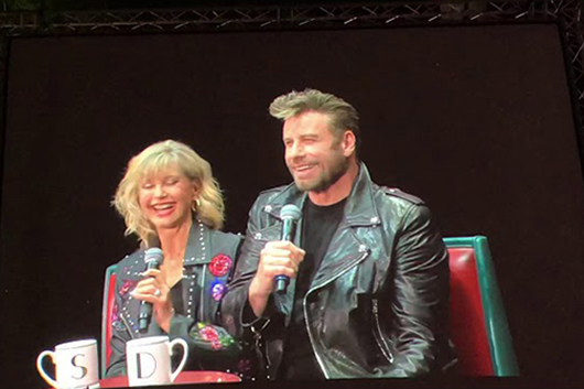 オリヴィア・ニュートン＝ジョンとジョン・トラボルタが41年ぶりに共演、映像公開
