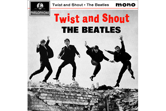 ビートルズ「Twist and Shout」EPスリーヴ写真の写真家、フィオナ・アダムスが84歳で死去