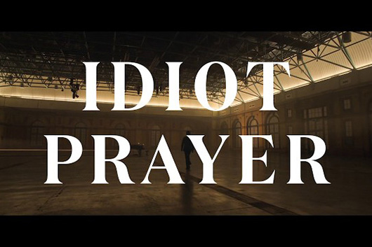 ニック・ケイヴのライヴ・ソロ映像作品『Idiot Prayer』、トレーラー公開