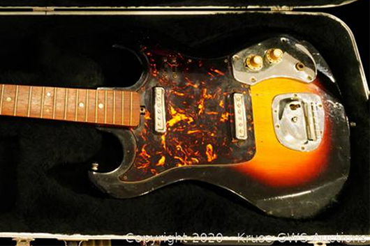 ジミ ヘンドリックスが60年代初期に使用した日本製エレキギターがオークションに News Music Life Club