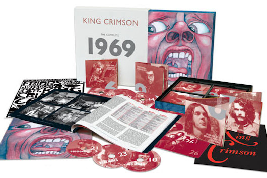 キング・クリムゾン1969年のデビュー・アルバムをフィーチャーしたメガ・ボックスセット10月発売