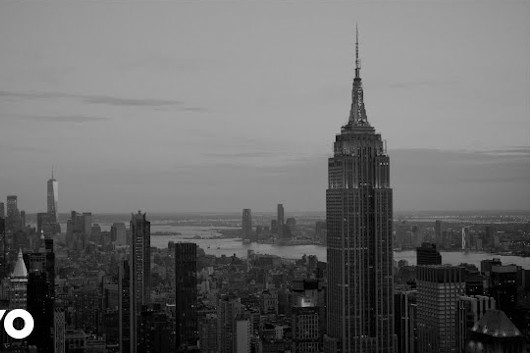 ダイアナ・クラール、「ニューヨークの秋」のヴィジュアライザーが公開！　思い出の地、ニューヨークを巡る