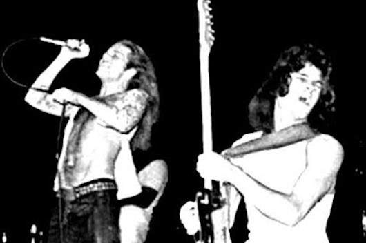 ヴァン・ヘイレン、1975年パサディナ・ハイスクールでのライヴ音源公開