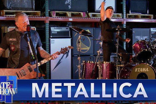 メタリカ、米TVの特別番組で「Enter Sandman」を披露