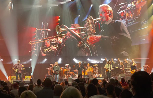 イーグルスの「Hotel California」ツアー、マディソン・スクエア・ガーデンで再開