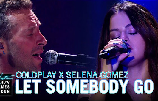 コールドプレイ、米TV番組でセレーナ・ゴメスと新曲「Let Somebody Go」を共演