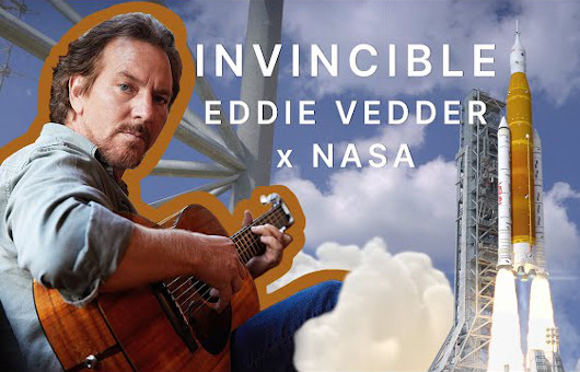エディ・ヴェダー、NASAとコラボレーションした「インヴィンシブル」のビデオが公開