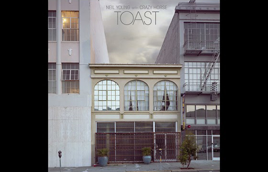 ニール・ヤング、2001年の未発表アルバム『Toast』7月発売