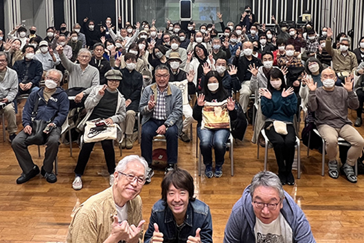 100人のビートルズ・マニアが和田唱と萩原健太のビートルトークを満喫。ザ・ビートルズ『リボルバー』スペシャル・エディション発売記念イベント開催