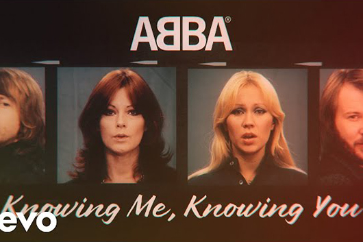ABBA、1977年「Knowing Me, Knowing You」の新リリック・ビデオ公開
