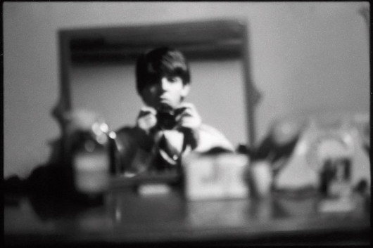 ポール・マッカートニー、6月発売の写真集『1964：Eyes of the Storm』から新たな写真公開