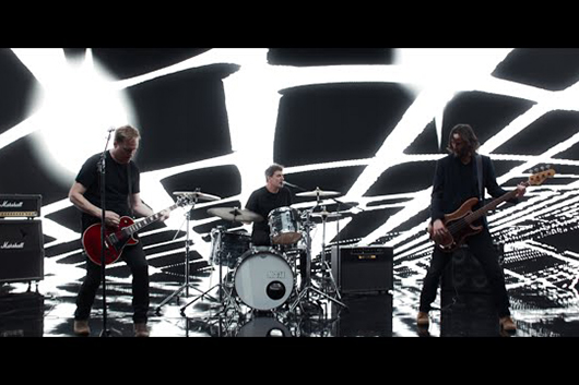 ドッグスター、新曲「Breach」のMV公開