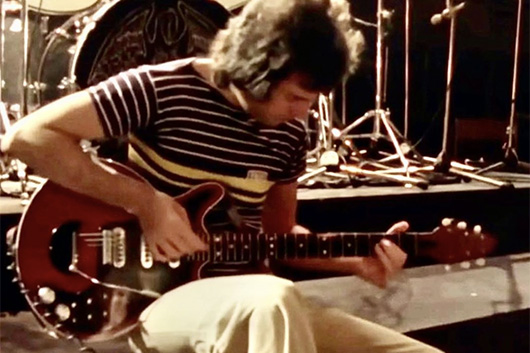 ブライアン・メイ、フレディの遺品がオークションに出されること