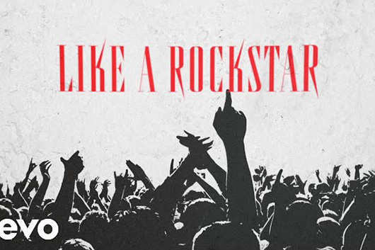 ザ・ストラッツ、新アルバム『Pretty Vicious』から「Rockstar」のリリック・ビデオ公開