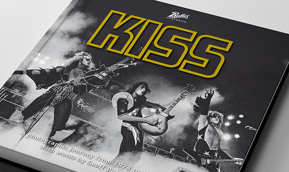 キッス ”地獄” の時代にフォーカスした、ブラック＆ホワイト写真集『KISS 1974-1980』が完成！　全世界666冊限定、SHINKO MUSIC RECORDS SHOPにて緊急輸入！