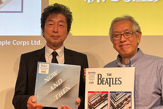 ザ・ビートルズ、「ナウ・アンド・ゼン」で54年振りに全英1位獲得