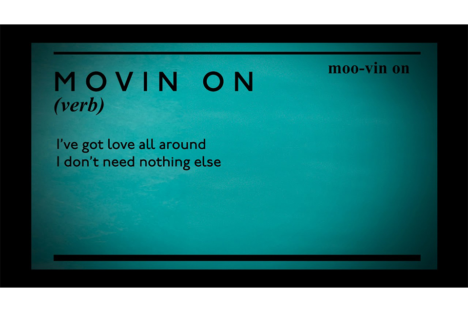 ポール・ウェラーがニュー・シングル「Movin On」のリリック・ビデオを公開