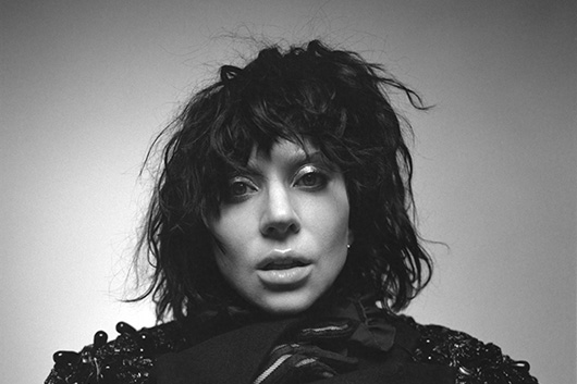 レディー・ガガ、約5年ぶりの新作『Mayhem』3/7（金）世界同時リリース