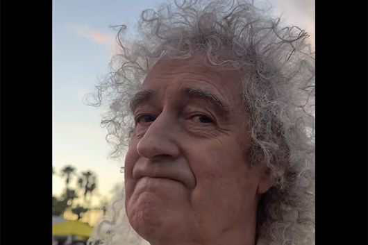 ブライアン・メイ、コーチェラ・フェスで「Bohemian Rhapsody」をパフォーマンス