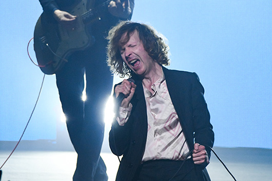 BECK東京公演ライブレポートと写真が到着、ライブ配信アーカイブ配信中