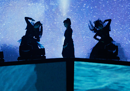 BABYMETAL、日本人アーティスト史上初！　約2万人動員のロンドン・O2アリーナ単独公演をSOLD OUTで完遂！
