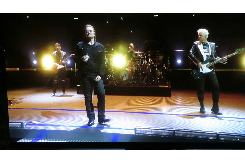 ボノの声が出なくなりU2のベルリン公演が中止に