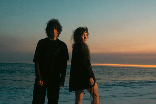 ピュリティ・リング、9/26発売の4作目となるセルフ・タイトルの新作よりシングル／ビデオ「imanocean」リリース