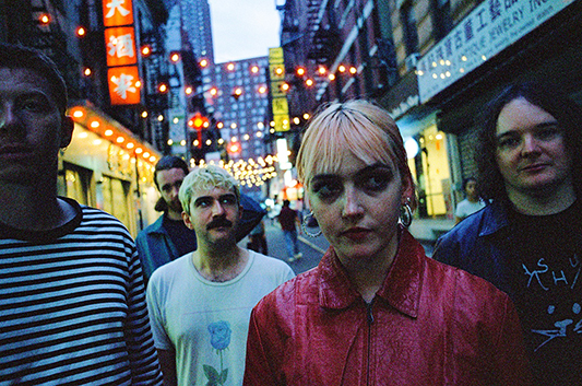 アイルランド発のシューゲイザー・バンド、ジャスト・マスタードが10/24発売の新作からニュー・シングル「Endless Deathless 」をカット