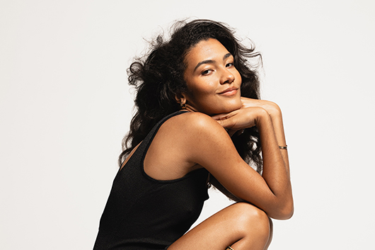 各メディアが大絶賛! UK発注目の歌姫オリヴィア・ディーン、最新作『The Art of Loving』がアルバム/シングルともに全英チャート1位を獲得!!