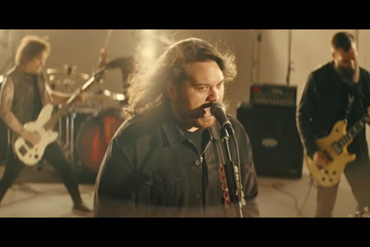 ウルフギャング・ヴァン・ヘイレンのマンモス、最新アルバム『The End』から「Same Old Song」のMV公開