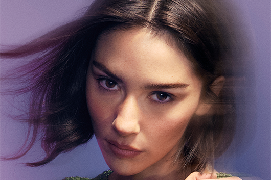 グレイシー・エイブラムス、米コロラド公演のライヴ音源を『Apple Music Live:Gracie Abrams』をApple Music/iTunes限定でリリース