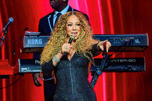 マライア・キャリー、日本公演横浜初日公演レポートと写真が到着