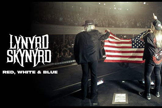 レーナード・スキナード、2022年の公演から「Red White and Blue」の公式ライヴ映像公開