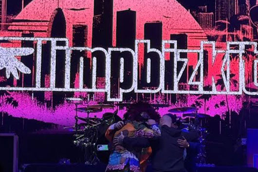 リンプ・ビズキット、サム・リヴァース死去後初のライヴを開催