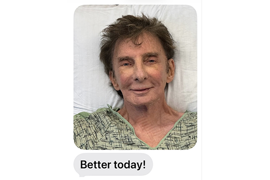 バリー・マニロウ、肺癌公表後初めてSNSを更新