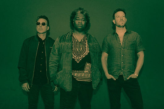 現代最強のオルガン・トリオ、パーラー・グリーンズ。ファンキーなオルガン・ミュージックの可能性を美しく凝縮したセカンド『エメラルズ』リリース