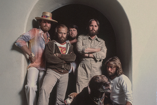 ビーチ・ボーイズ、未発表セッション公式初公開音源含む1976～77年の73