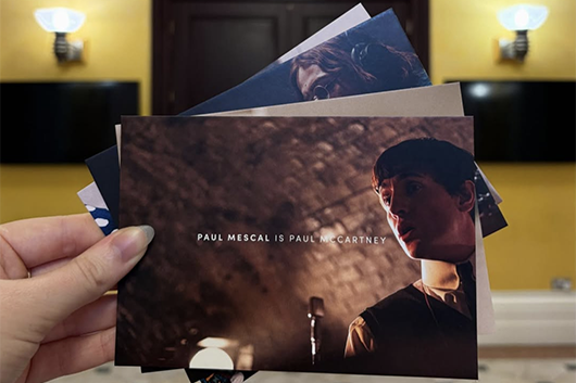 リヴァプール舞台芸術研究所がビートルズの伝記映画プロモーションに協力、学生たちが宝探しへ