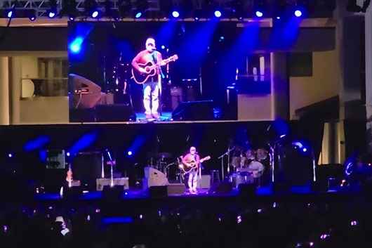 ポール・サイモンがハワイでのベネフィット・コンサートに出演。更にこの夏の北米ツアー日程も発表