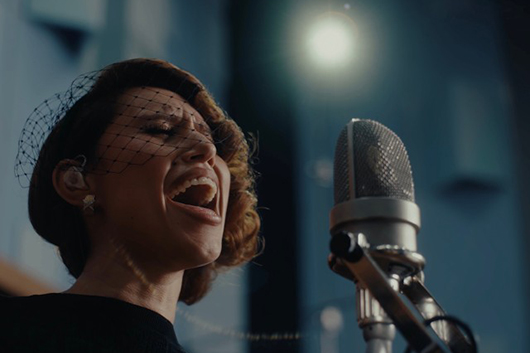 BRIT７冠の歌姫RAYE（レイ）、今月発売の新作から新曲「Nightingale Lane.」急遽リリース