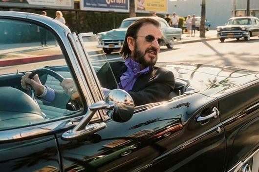 リンゴ・スター最新作からMVが公開。ザ・ビートルズからソロ時代や