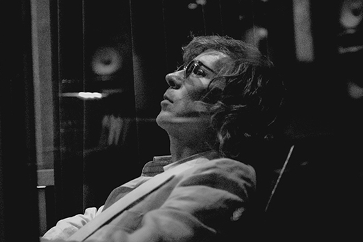 ベック、ニュー・アルバム『ライド・ロンサム』からの新曲「ディスアピアリング・アクト」をリリース