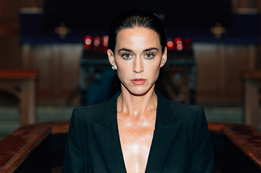 ケイティ・ペリー、コンサート映画『Katy Perry：The Lifetimes Tour - Live From Paris』が本日より日本公開。「The One That Got Away」が世界的リバイバル・ヒット中