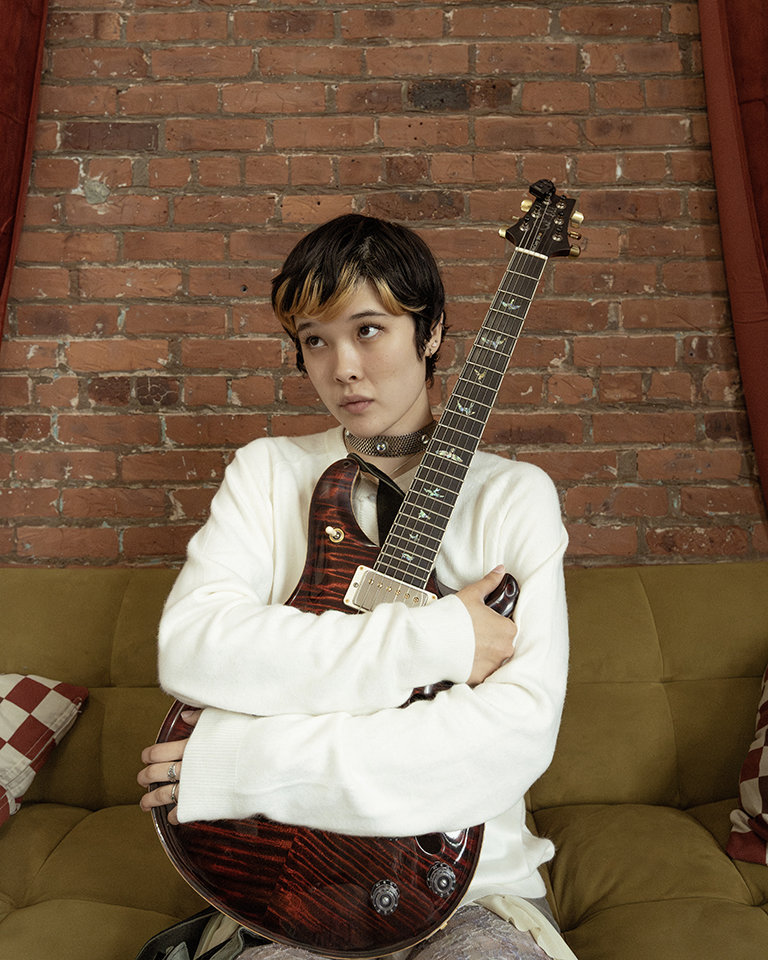 新品 帯付 カラーLP Mei Semones メイ・シモネス『アニマル』 Mei Semones/Animaru 日本人の母を持ち、ブルックリンをベースに活動