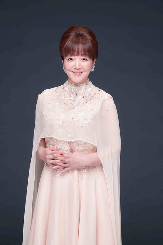 8/2・3 岩崎宏美 アコースティック・ツアー2025 大阪 | LIVE / EVENT